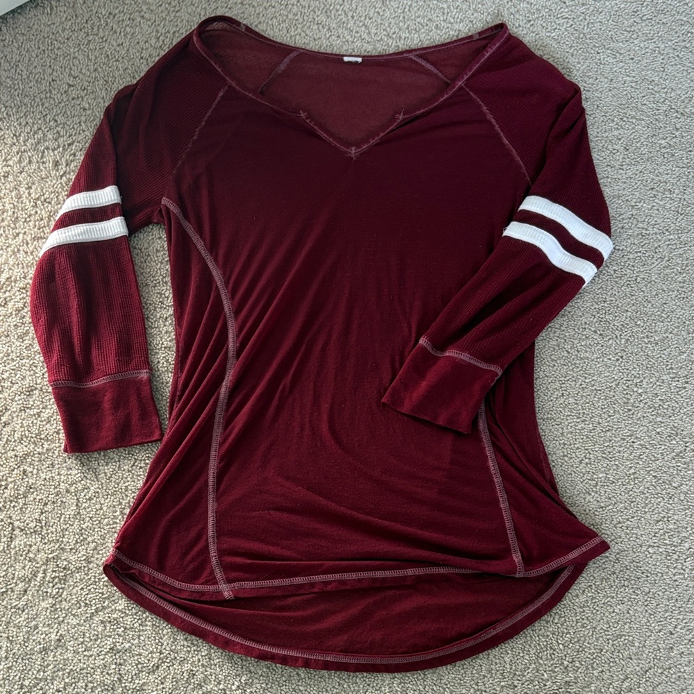 Last Call Women's Scoop Neck Long Sleeve Top in Burgundy